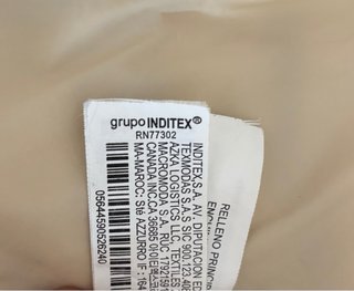 Plumífero Zara Kids beige 5 años