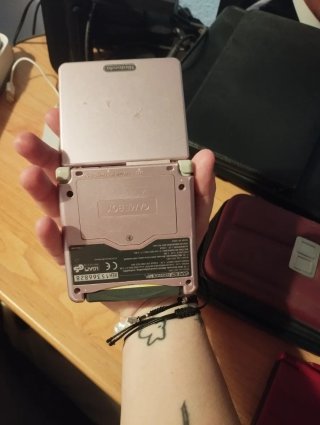 Nintendo Game Boy Advance SP