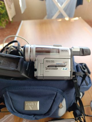 Panasonic NV-GX7 para Piezas + Kit y bolsa complet