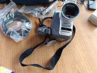 Panasonic NV-GX7 para Piezas + Kit y bolsa complet