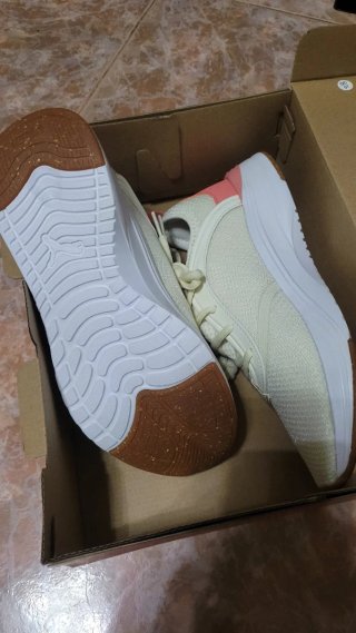 Zapatillas Puma Beige y Rosa Talla 38.5