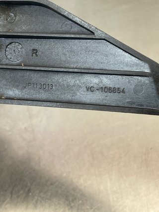 Soporte Estribera Derecha KTM Duke 125 19