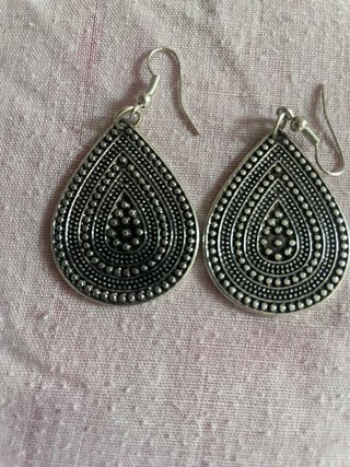 Lote 13 pares pendientes plata y multicolor