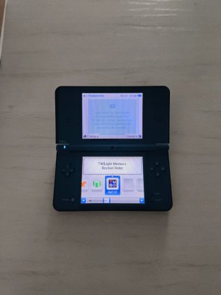 Nintendo DSi XL
