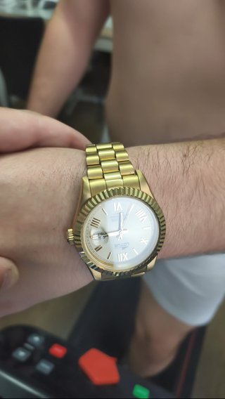 Reloj Lotus Dorado original