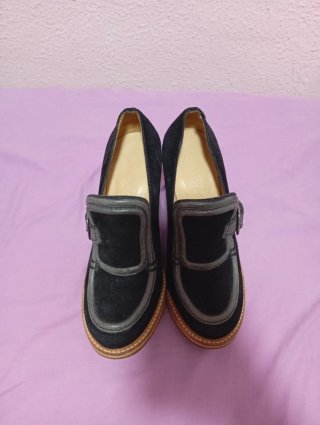 Zapatos de estilo mocasín, tacón grueso