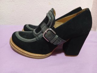 Zapatos de estilo mocasín, tacón grueso