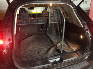 Rejas de maletero de Travall para Nissan Xtrail