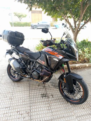 KTM 1290 Super Adventure Negra/Naranja