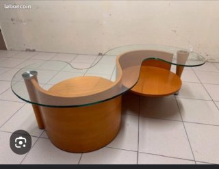 Mesa auxiliar madera diseño curvo