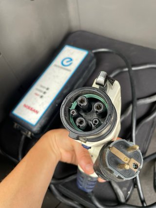 Nissan Leaf 2012