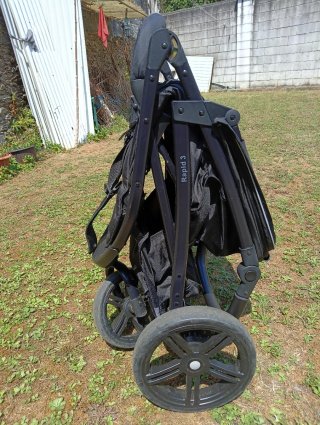 Silla de paseo Hauck  Negra