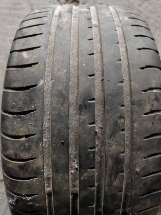 Llanta BMW M3 E46 con Neumático