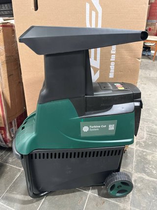 Trituradora de jardín eléctrica Bosch AXT 25 TC