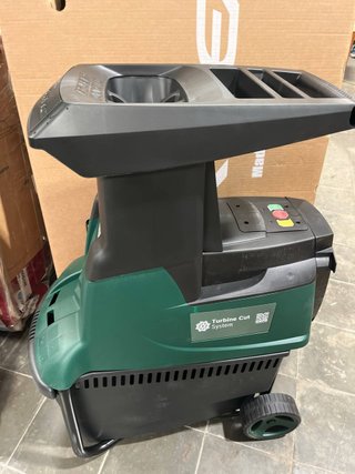 Trituradora de jardín eléctrica Bosch AXT 25 TC