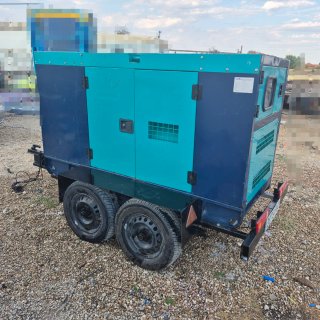 Generador 30kva 2021 - 11h uso