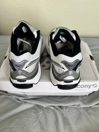 Saucony Omni 9 - Nuevas a estrenar