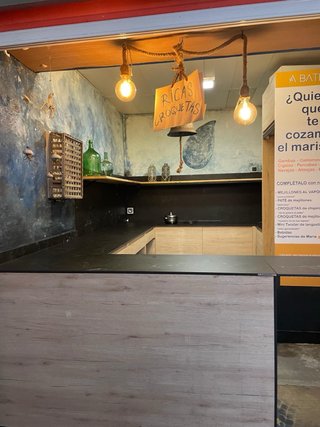 Porcelánico negro con vetas