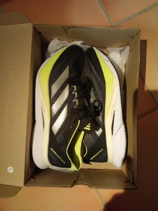 Adidas Adizero Boston 12 Negro/Amarillo