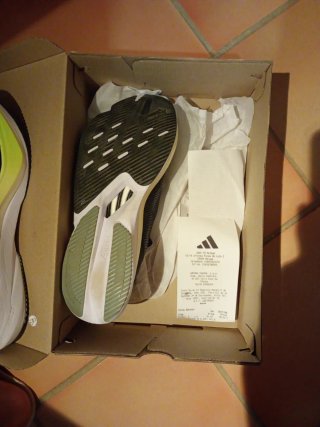 Adidas Adizero Boston 12 Negro/Amarillo