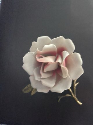 Broche Flor Rosa Capodimonte Cerámica Metal