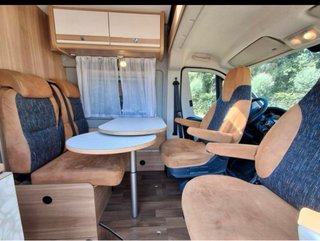 Autocaravana Pössl 2Win R 2015