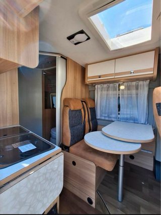 Autocaravana Pössl 2Win R 2015