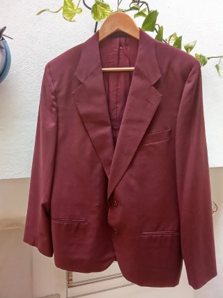 Chaqueta americana hombre color vino