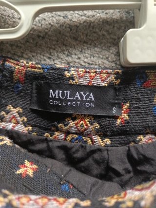 Falda corta estampada talla S