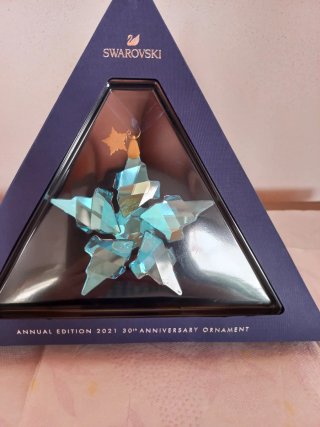 Adorno Swarovski 30 Aniversario,  estrella grande.