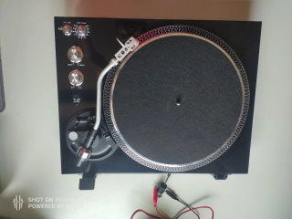Tocadiscos Bluetooth Lenco LP-45B Reacondicionado