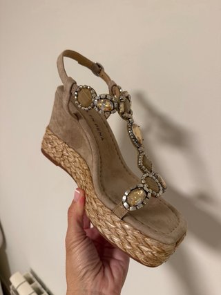 Sandalias cuña Alma en Pena Talla 39