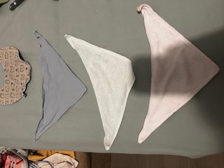 Lote 29 Baberos y Bandanas Bebé