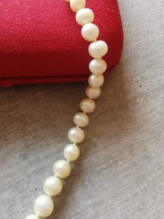 Collar de perlas con cierre de plata