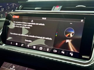 Land Rover Range Rover Velar 2.0 D180 132kW R-Dynamic SE 4WD Auto