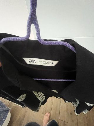 Chaqueta Zara bordada negra y blanca