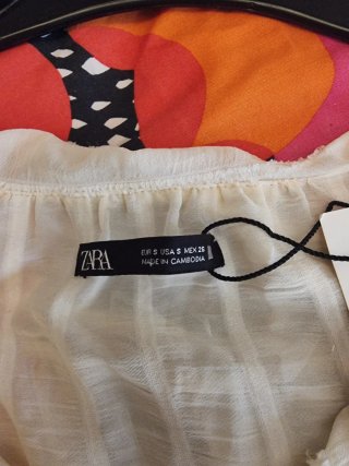 Camisa Zara Talla S color Champán y tonos  Dorados