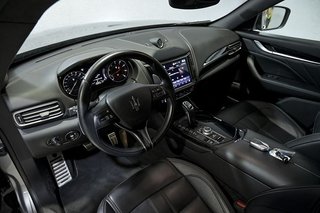 Maserati Levante   Modena S V6 430CV Gasolina AWD