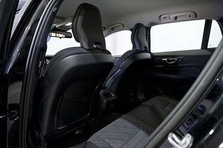 Volvo V60   2.0 B4 D Essential Auto