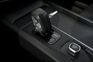 Volvo V60   2.0 B4 D Essential Auto
