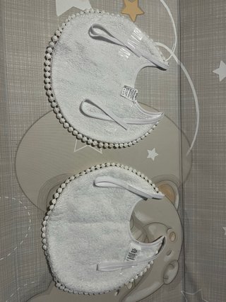 5 Baberos Niña