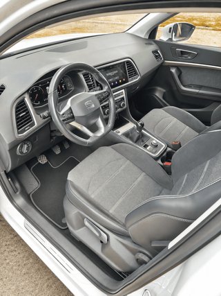 SEAT ATECA XPERIENCE XL 150 CV 2 años de Garantía