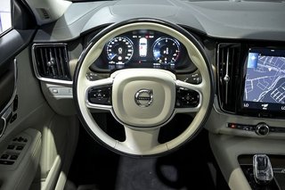 Volvo V90   2.0 B4 D Inscription Auto