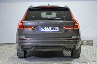 Volvo XC60   2.0 T6 AWD Recharge Plus Dark Auto
