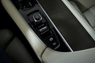 Volvo V90   2.0 B4 D Inscription Auto