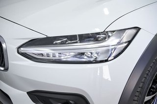 Volvo V90   2.0 B4 D AWD Auto