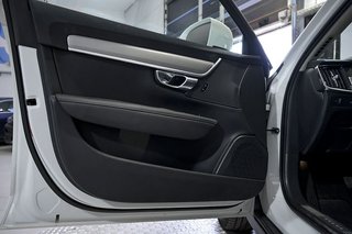 Volvo V90   2.0 B4 D AWD Auto