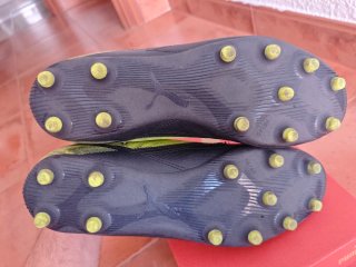 Botas fútbol Puma Rapid CRO BTA Tcos Talla 43