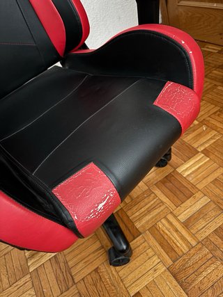 Silla Gaming Newskill Roja y Negra