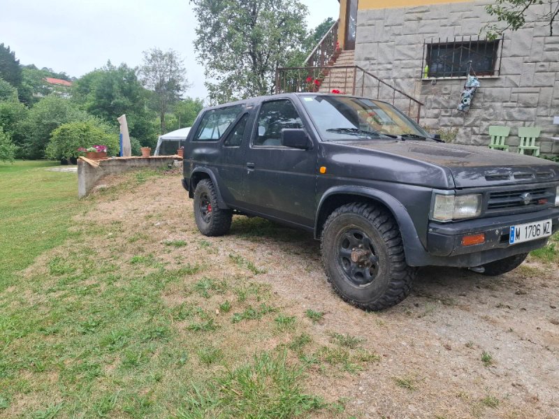 Nissan Terrano 1992 - foto 1
